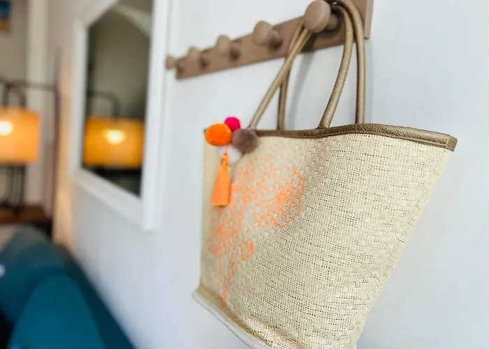 Holiday home Le Temps D'une Vague Maison De Pecheur *